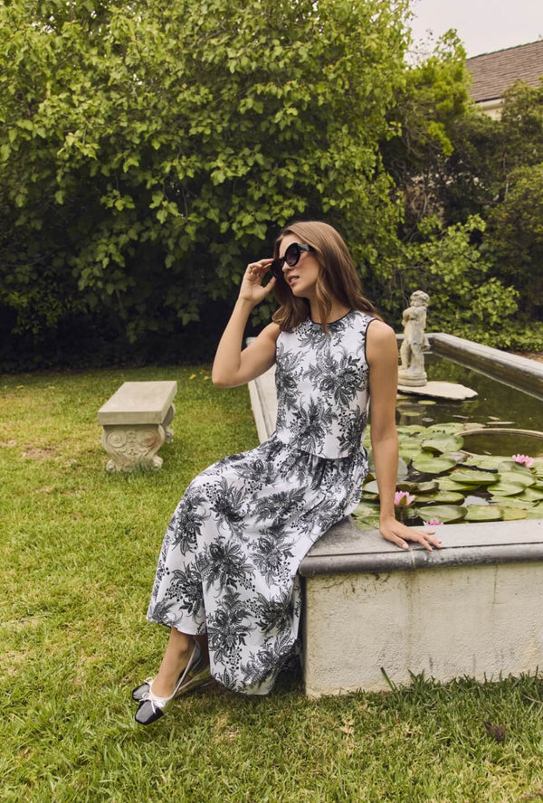 Buru x Val Audrey Top - B&W Botanical