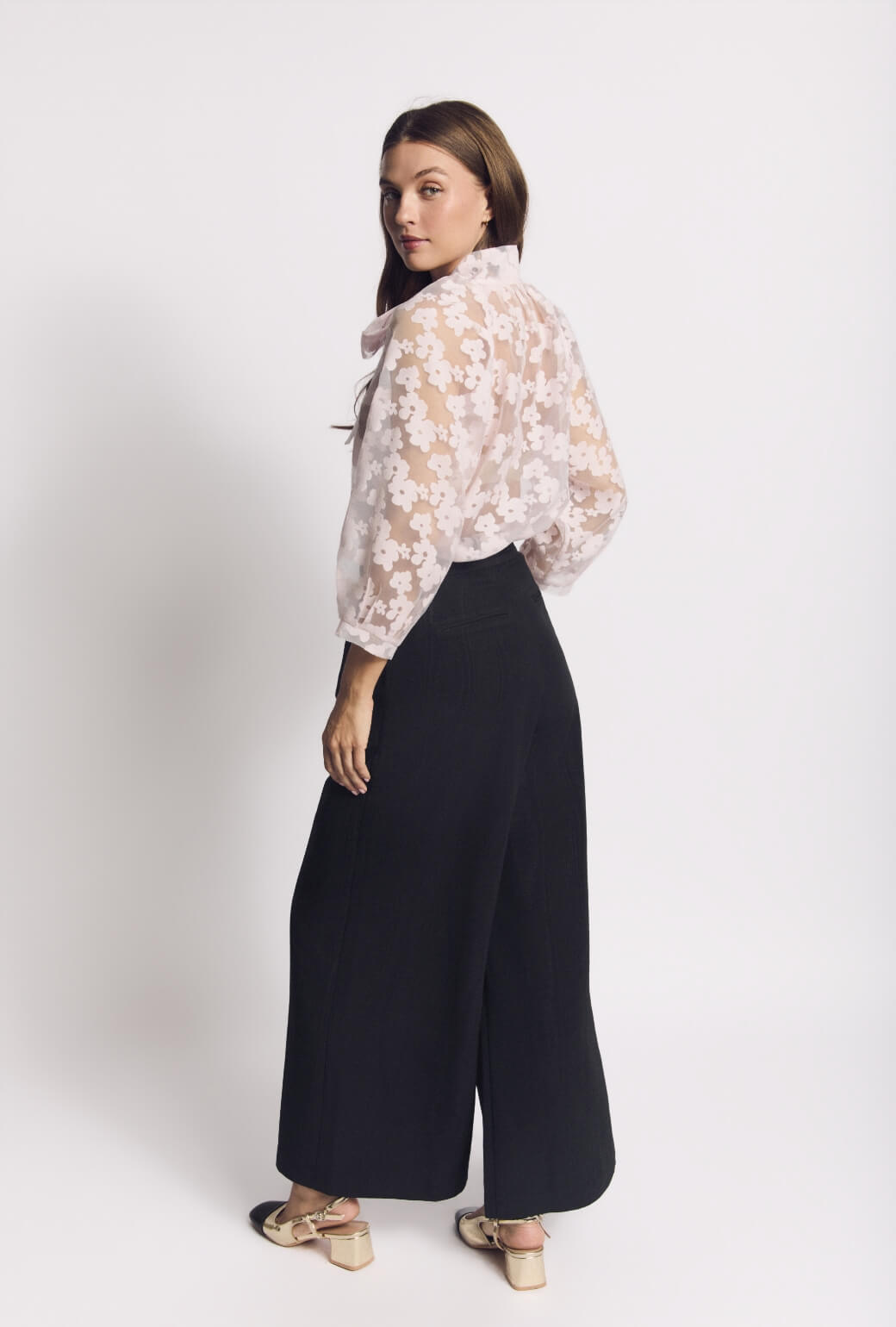 Buru x Val Big Bow Blouse - Pink Sheer Floral