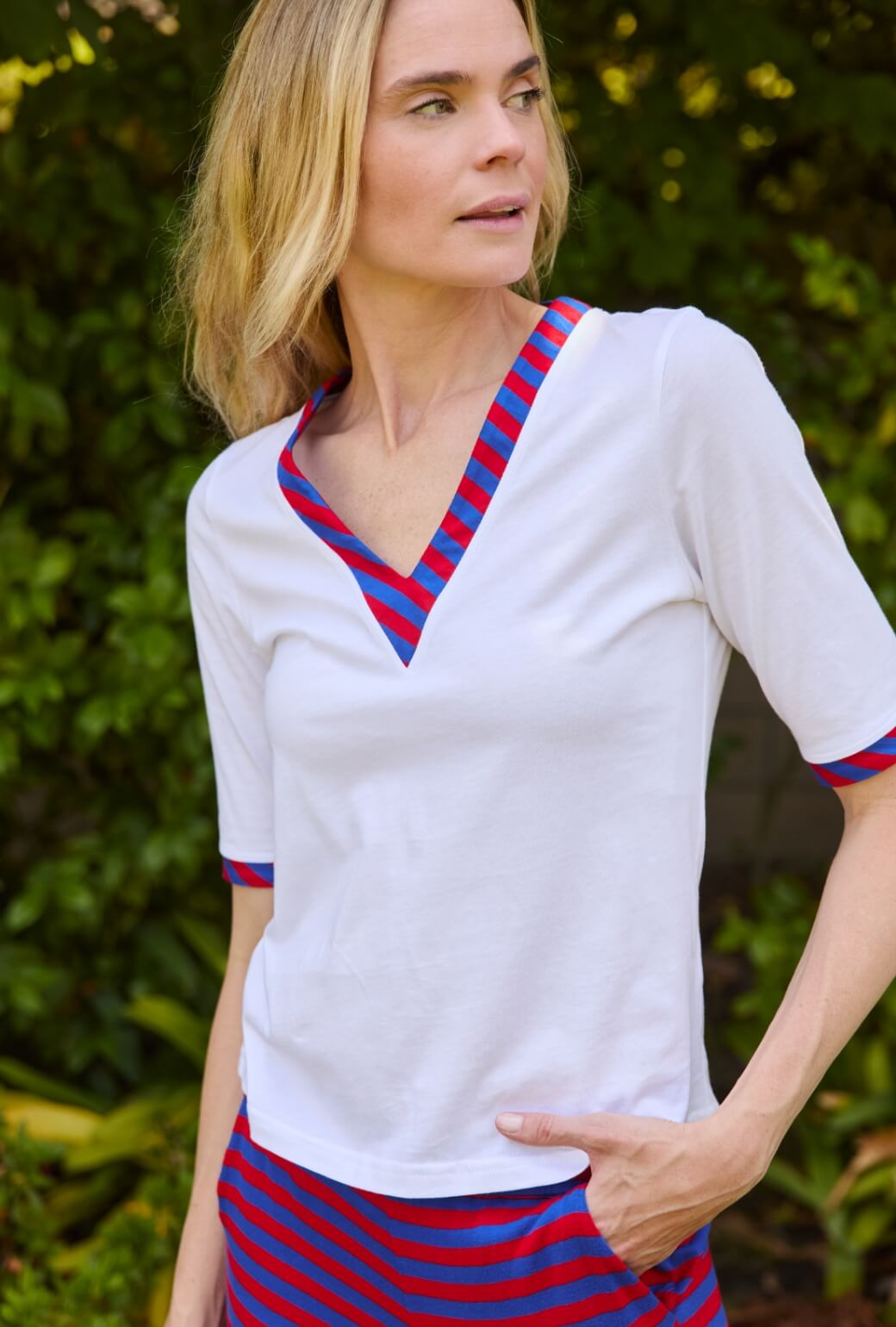 Contrast Tee - Blue & Red Stripe