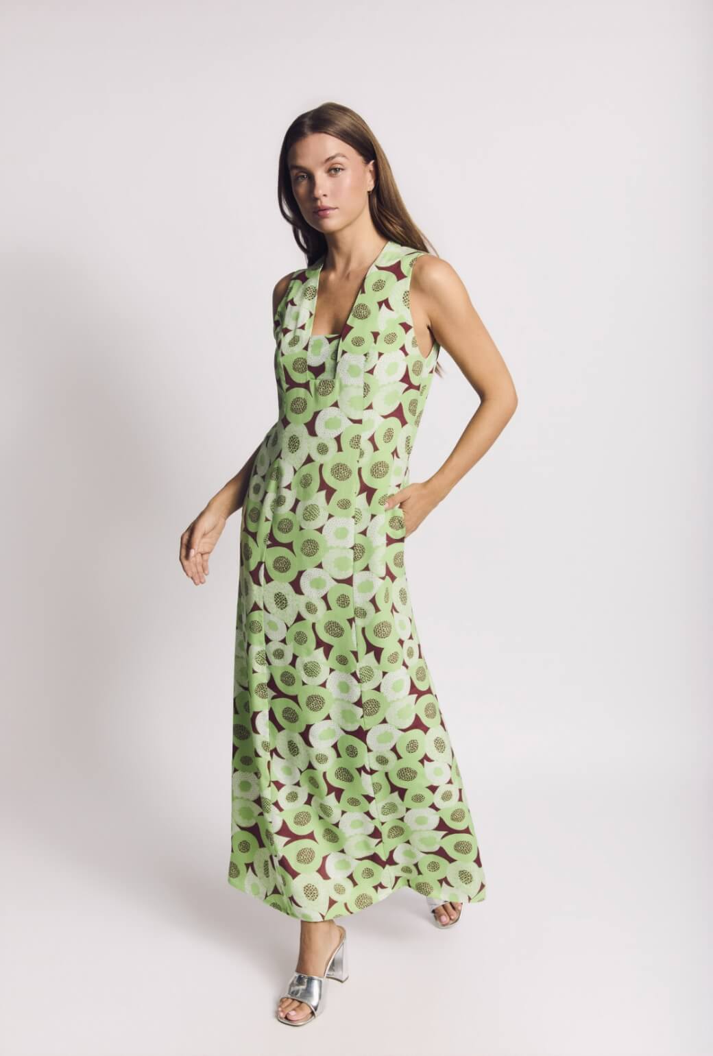 Sleeveless Deco Dress MAXI - Avocados