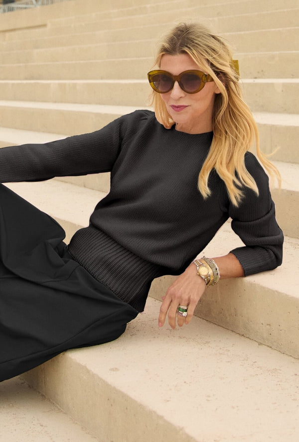 The Jumper - Black