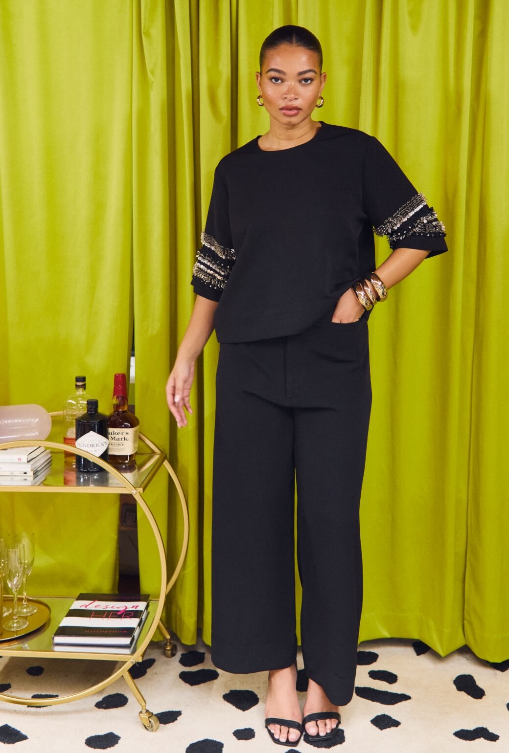The Nea Top - Black